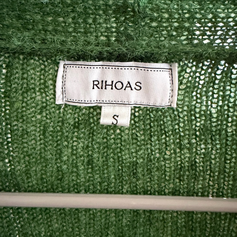 RIHOAS Green Button-Up Cardigan - Picture 2 of 5